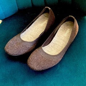 Heathered Black Tree Breezers size 7.5